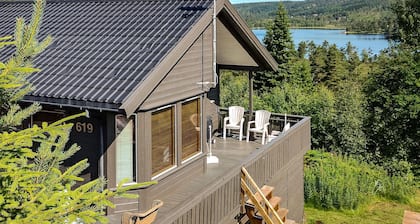 Gorgeous home in Tingvatn with WiFi