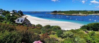 Nice home in Saint-Pabu