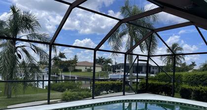 Punta Gorda Isles Home -Waterfront Canal,Private Pool, Bird Section, gulf access