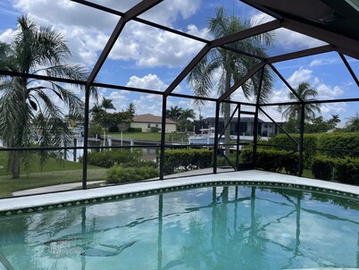 Punta Gorda Isles Home -Waterfront Canal,Private Pool, Bird Section, gulf access