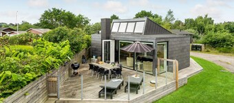 2 bedroom awesome home in Juelsminde