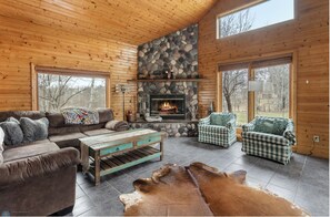 Smart TV, fireplace, video games