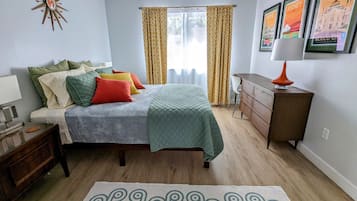 1 bedroom, desk, iron/ironing board, free WiFi