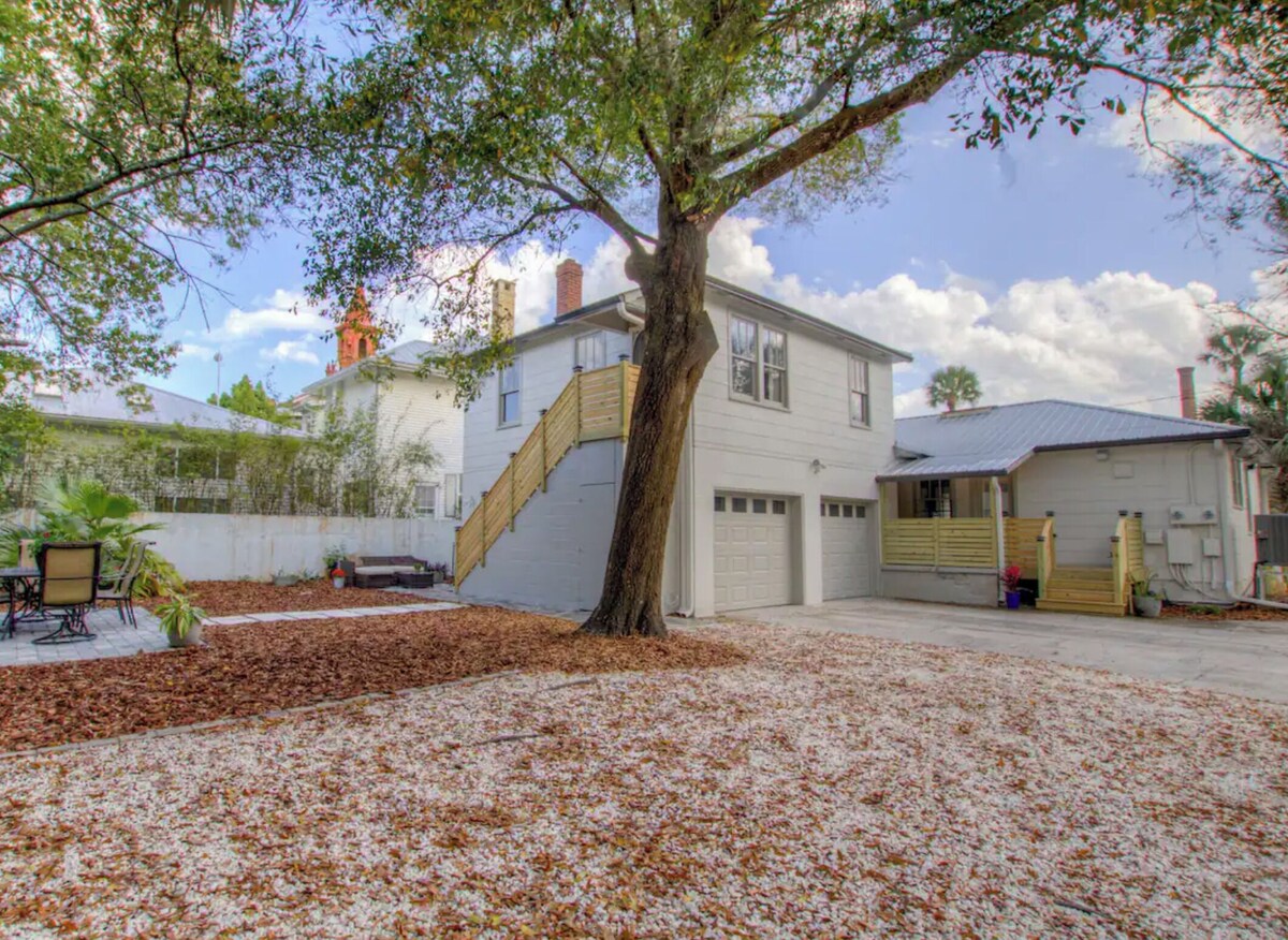 Photo 15 of Cozy Guest Apartment in the ♥️ of Historic St Aug with Free Parking