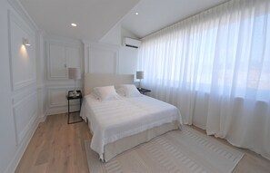 3 chambres, fer et planche à repasser, Wi-Fi gratuit, draps fournis