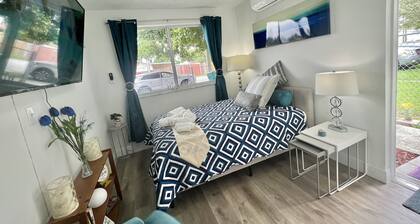 Relax 521- At the Side, cozy studio at the heart of Miami