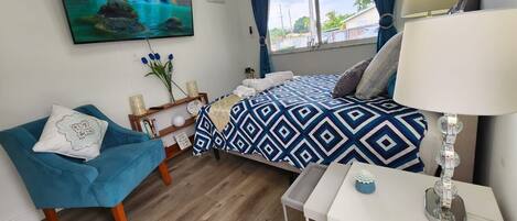 1 bedroom, desk, iron/ironing board, free WiFi