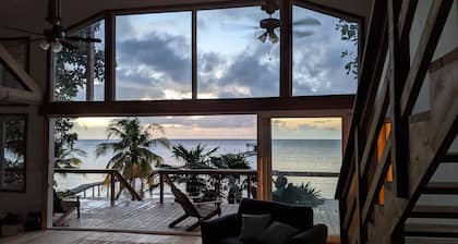 Spacious Beach Front Home - Swim, Snorkel, Dive, Paddle, at your doorstep!