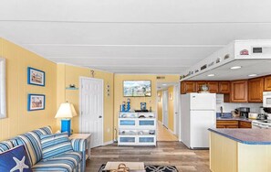 Smart TV, DVD player