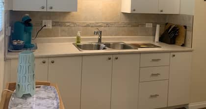 Relaxing - Two Bedroom Suite in Red Deer