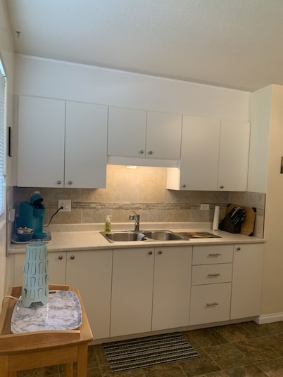 Relaxing - Two Bedroom Suite in Red Deer