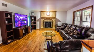 Smart TV, fireplace, foosball, table tennis