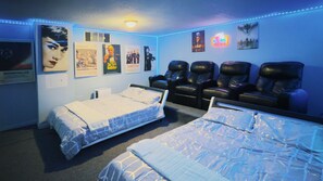 4 Schlafzimmer, Bügeleisen/Bügelbrett, kostenloses WLAN, Bettwäsche