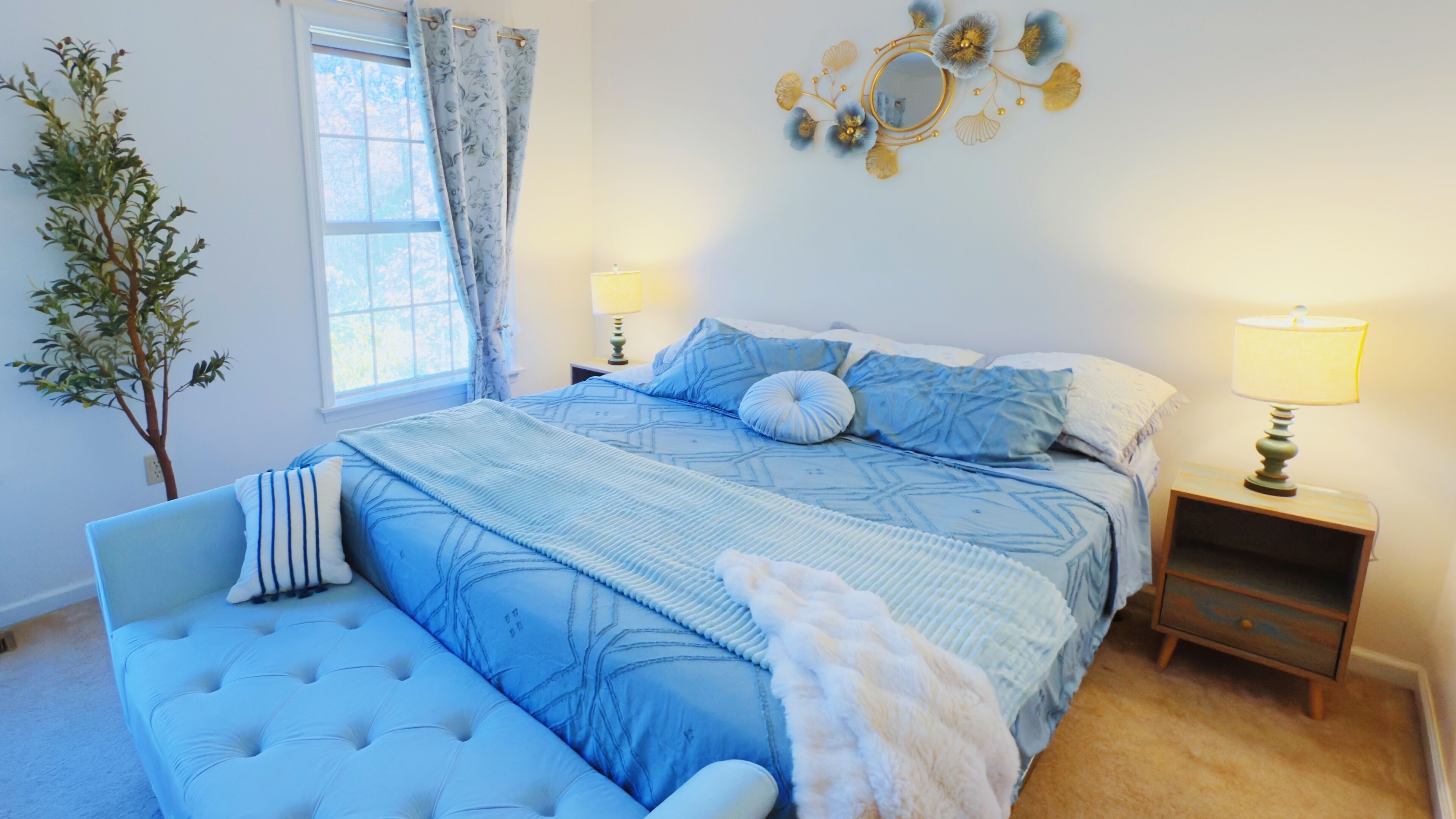 4 bedrooms, iron/ironing board, free WiFi, bed sheets