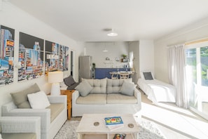 Suite (Manhattan) | Eigene Küche | Großer Kühlschrank, Mikrowelle, Ofen, Herdplatte