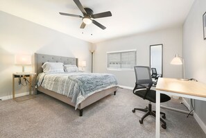 8 bedrooms, desk, iron/ironing board, free WiFi