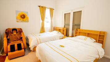 Deluxe Twin Room, Private Bathroom | Free WiFi, bed sheets