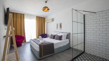 Family Suite | Egyptian cotton sheets, premium bedding, down comforters