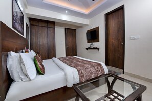 Classic Room - Hotel Admire Inn 27 (Noida)