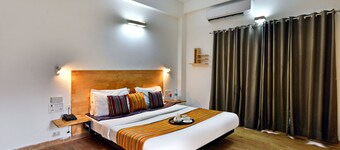 Hotel Admire Inn Sector-51 by ASPL