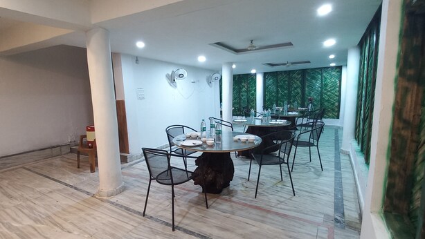 Unclassified image, 1 of 27, button - Rajan Jungle Resort (Majhauli)
