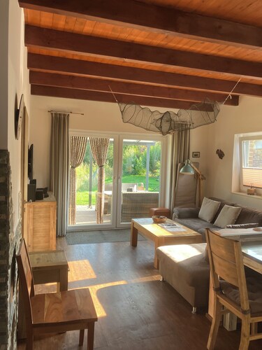 500m zum Hundestrand, Eingezäunter Garten, Ebenerdig