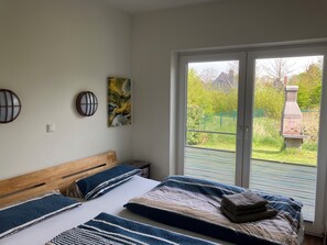 2 sovrum, strykjärn/strykbräda, resesäng och gratis wi-fi