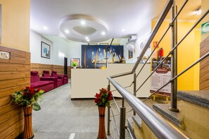 Reception - Hotel Diamond Stay by ASPL (Noida)