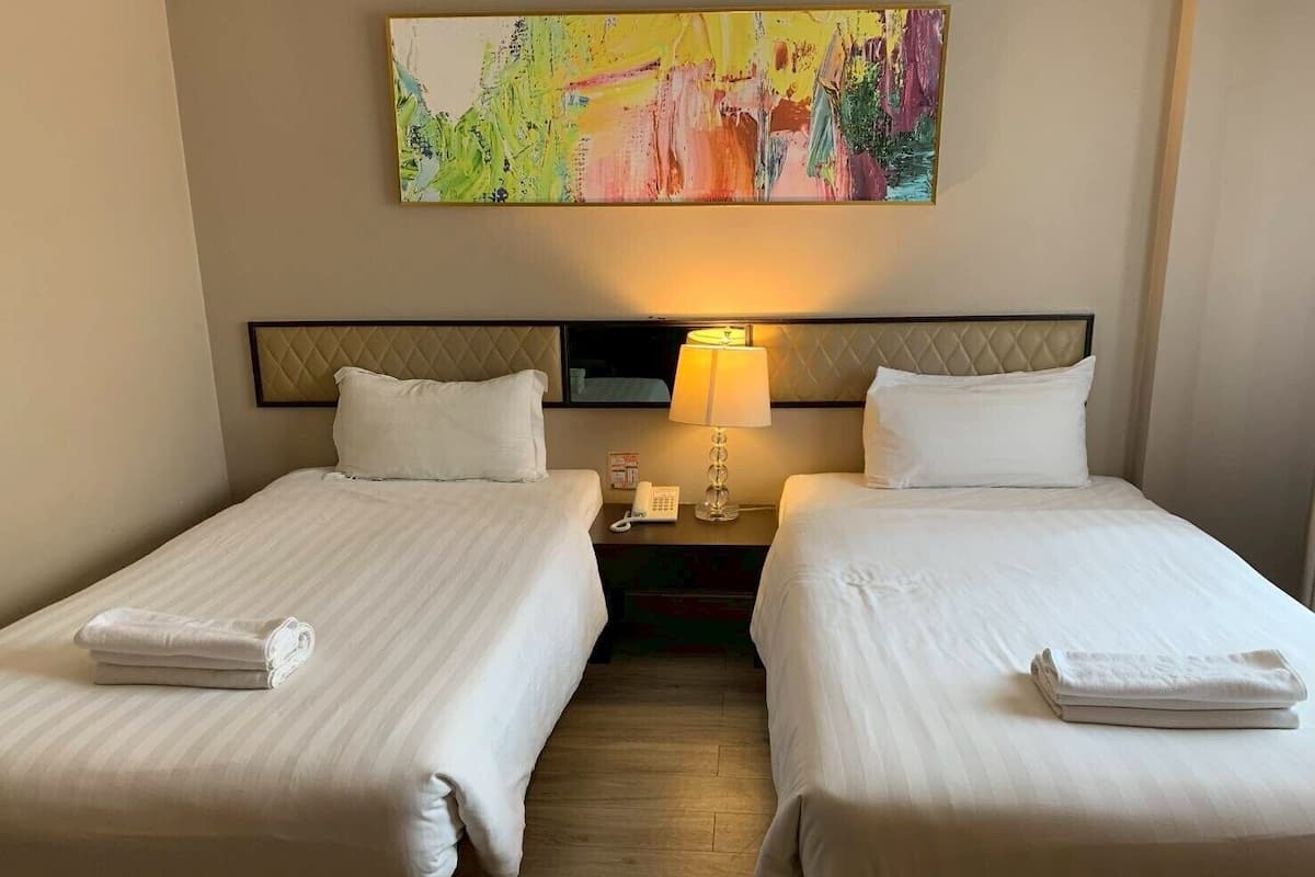 Deluxe Twin Room | Free WiFi