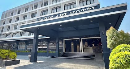 Taris Art Hotel Phrae