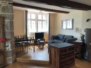 Smart TV - Appartement de Charme "Le Bureau des Armateurs" (Tréguier)