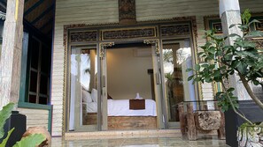 Family Room, 2 Queen Beds, Terrace, Pool View - Villa Telaga Wana (Celuk)