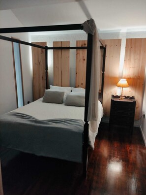 Habitación doble estándar | Wifi gratis y ropa de cama 