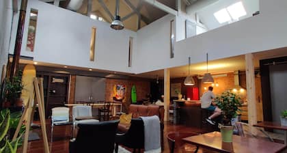 Caruma Surf Hostel & Suites