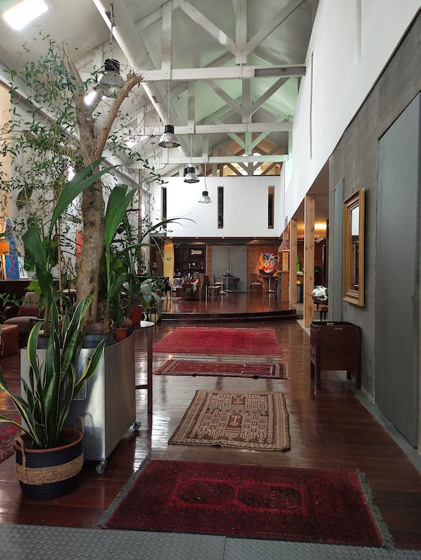 Reception - Caruma Surf Hostel & Suites (Matosinhos)