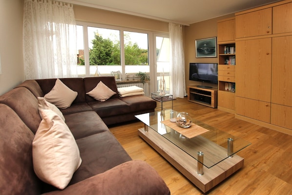 TV, DVD player, stereo