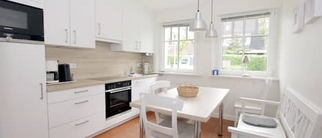 Microwave, oven, dishwasher