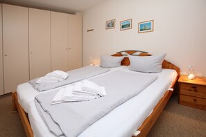 1 Schlafzimmer, Bügeleisen/Bügelbrett, kostenloses WLAN