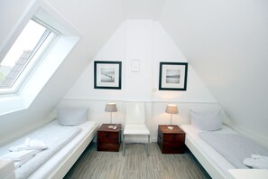 1 bedroom, free WiFi - Ferienwohnung mit 2- Zimmern auf ca. 35m² (Wyk auf Föhr)
