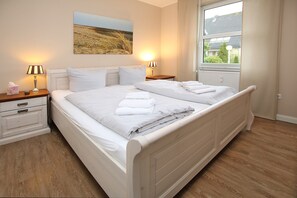 1 bedroom, free WiFi - Ferienwohnung am Südstrand von Wyk, mit 2 Zimmern auf ca. 44 m² im Erdgeschoß (Wyk auf Föhr)