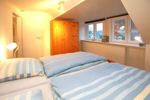 2 bedrooms, free WiFi - Ferienwohnung mit 3- Zimmern auf ca. 70m² (Wyk auf Föhr)