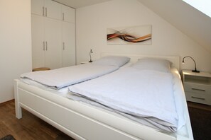 3 Schlafzimmer, kostenloses WLAN, Bettwäsche