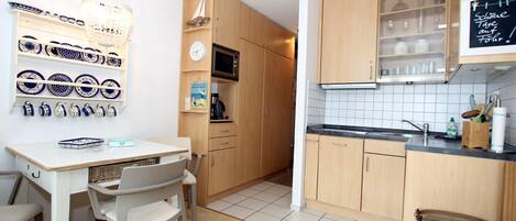 Fridge, microwave, dishwasher