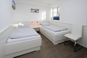 2 Schlafzimmer, Bügeleisen/Bügelbrett, kostenloses WLAN
