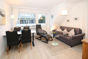 Fernseher, Stereoanlage