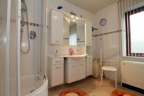 Chuveiro, secador de cabelo