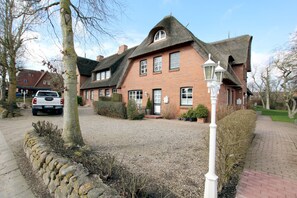 Exterior - Ferienwohnung mit 2- Zimmern auf ca. 48m² (Wyk auf Föhr)