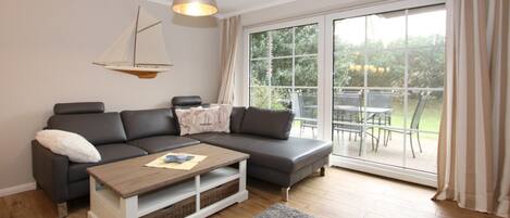 Tv, dvd-afspiller, stereoanlæg