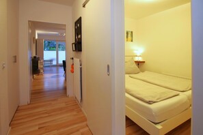 2 bedrooms, free WiFi