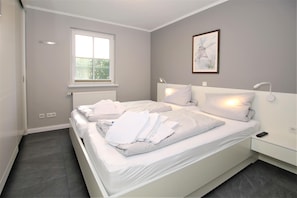 2 Schlafzimmer, Bügeleisen/Bügelbrett, kostenloses WLAN